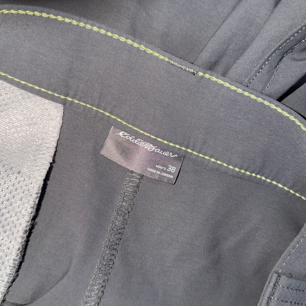 Eddie Bauer Dark Gray Men's Flat Front Shorts - Picture 4 of 6